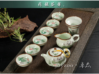 匠心獨運，窯變天成 品鑒卓眾手繪青瓷茶具套裝